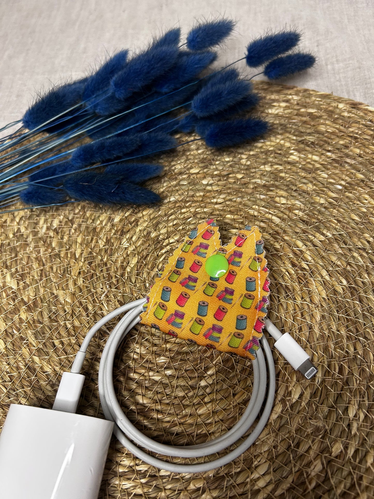 Porta cables Hilos de Colores