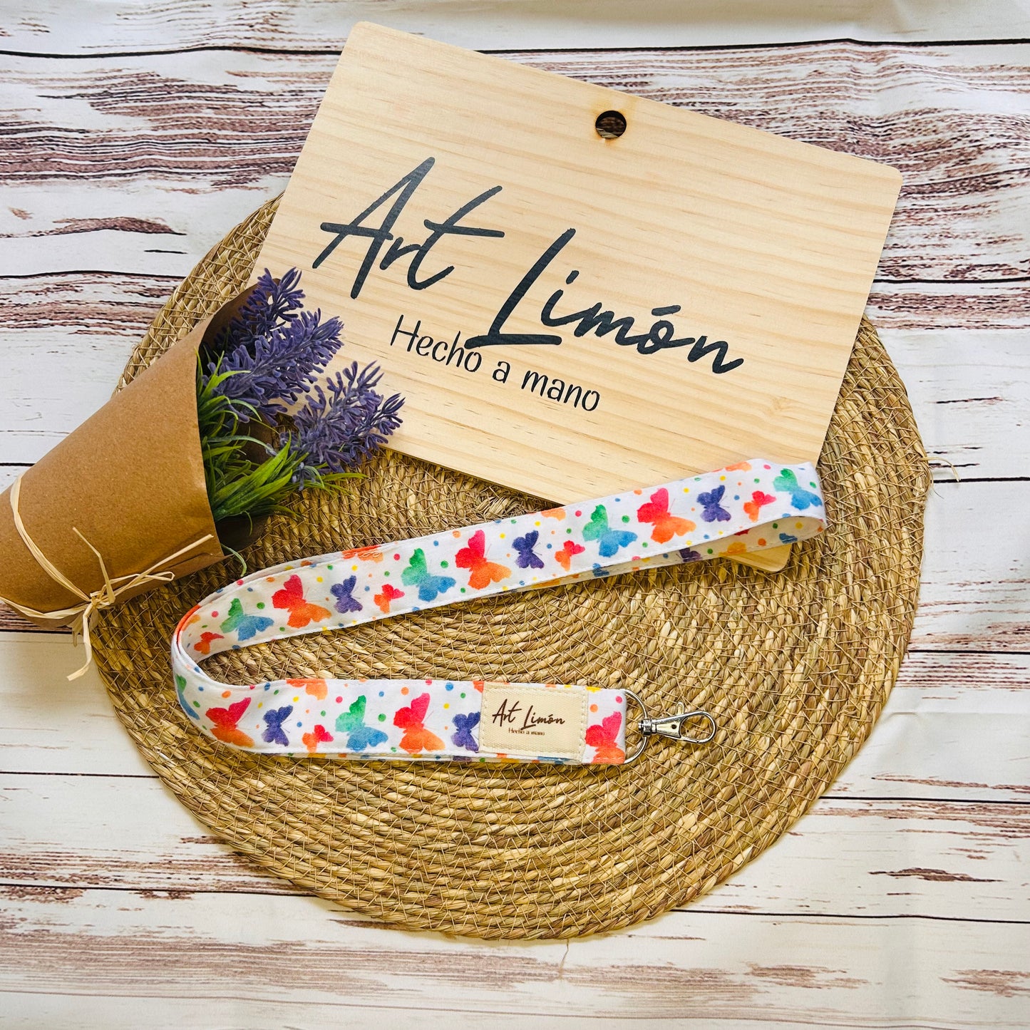 Cuelga llaves mariposas