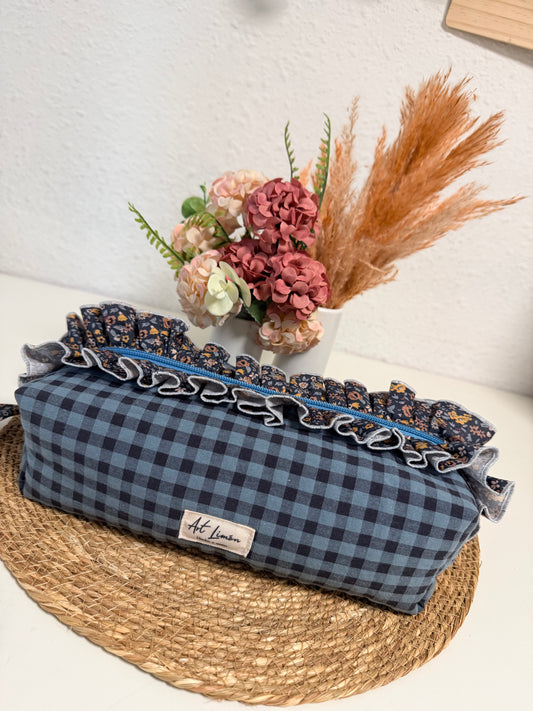 Neceser XL Vichy azul grisáceo y negro  con volante